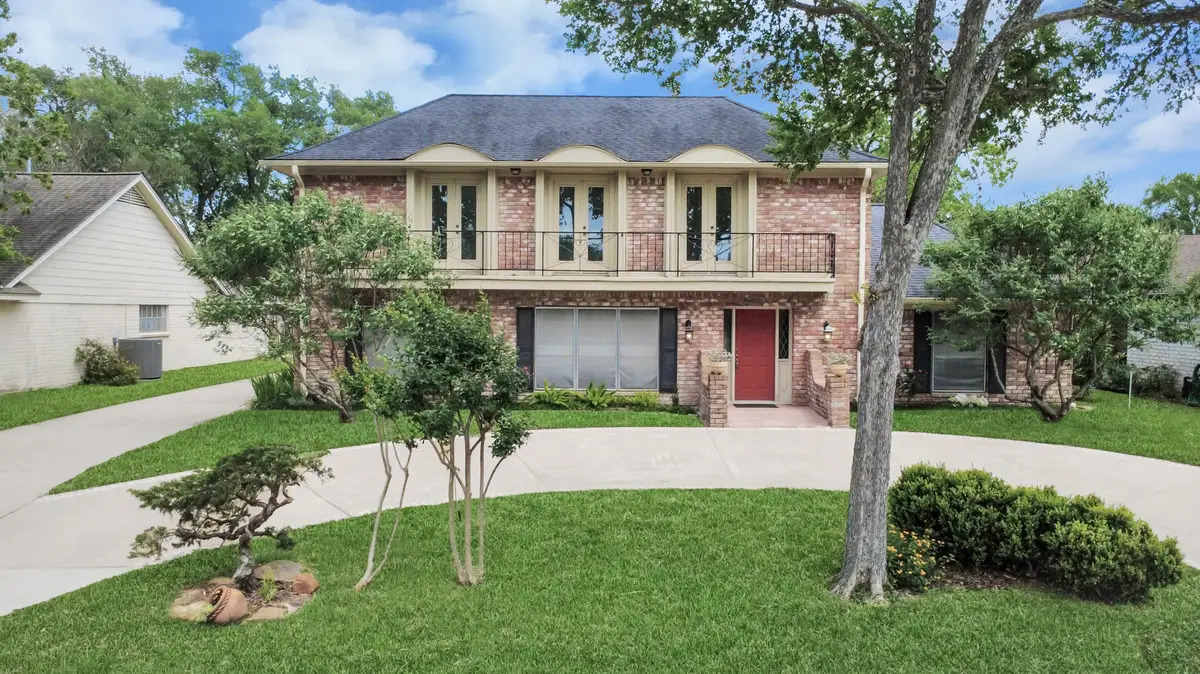 839 Longview Drive, Sugar Land, TX 77478 - #1