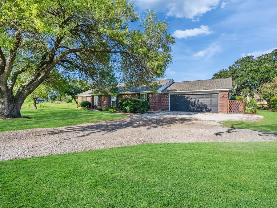 7202 Wetzel Road, Dickinson, TX 77539 - #2