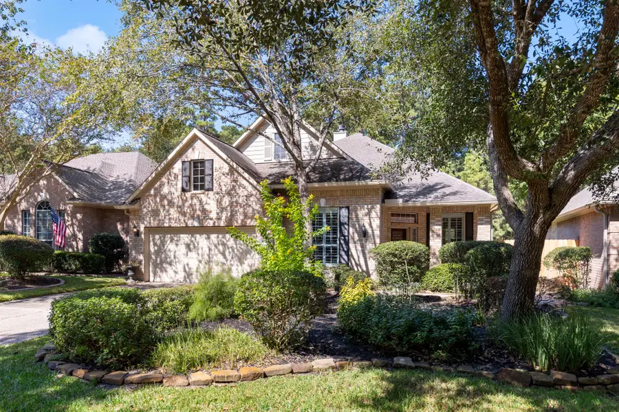 162 E Northcastle Circle, The Woodlands, TX 77384 - Image #2