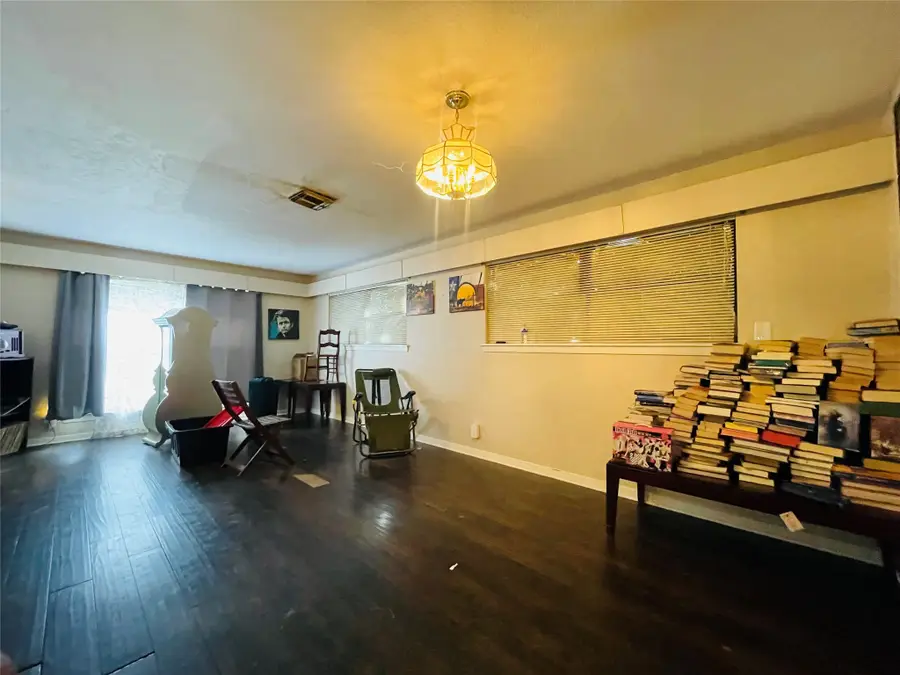 1747 W 10th Street, Freeport, TX 77541 - #2