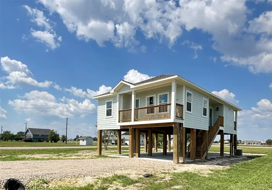 638 Swallow Drive, Palacios, TX 77465 - #2