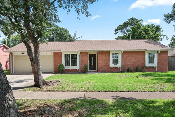 10319 Collingswood Road, La Porte, TX 77571