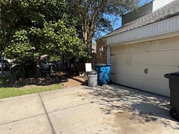 17206 E Sugar Meadow Drive, Houston, TX 77090