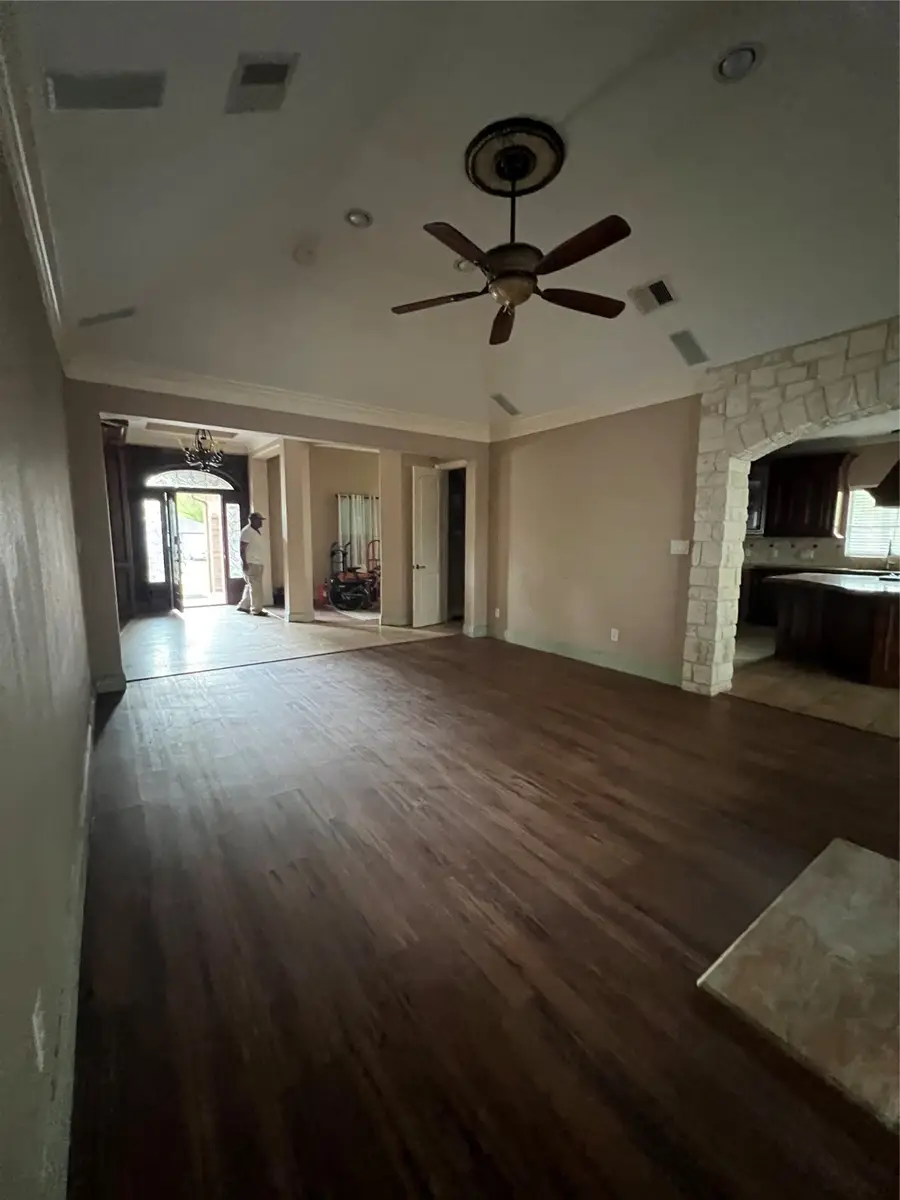 5771 Belarbor Street, Houston, TX 77033 - #2