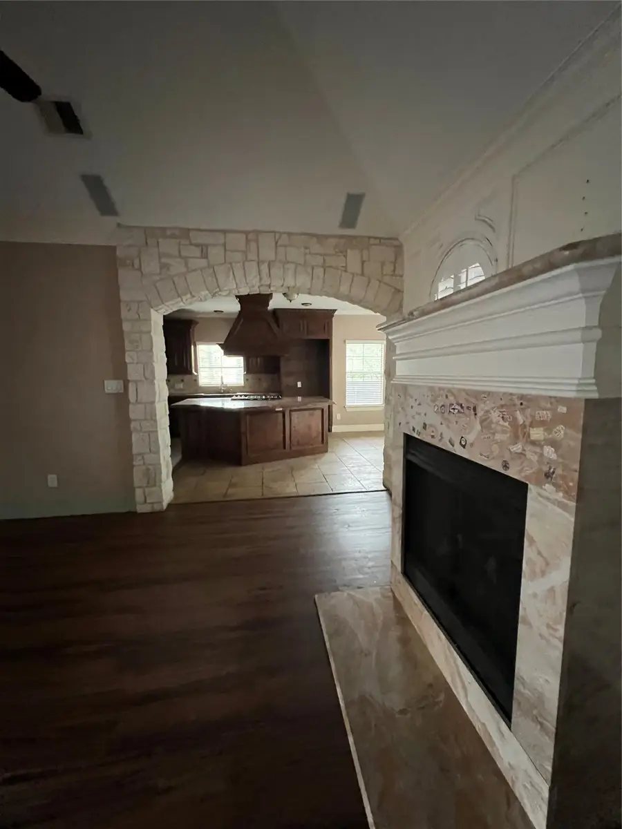 5771 Belarbor Street, Houston, TX 77033 - #3