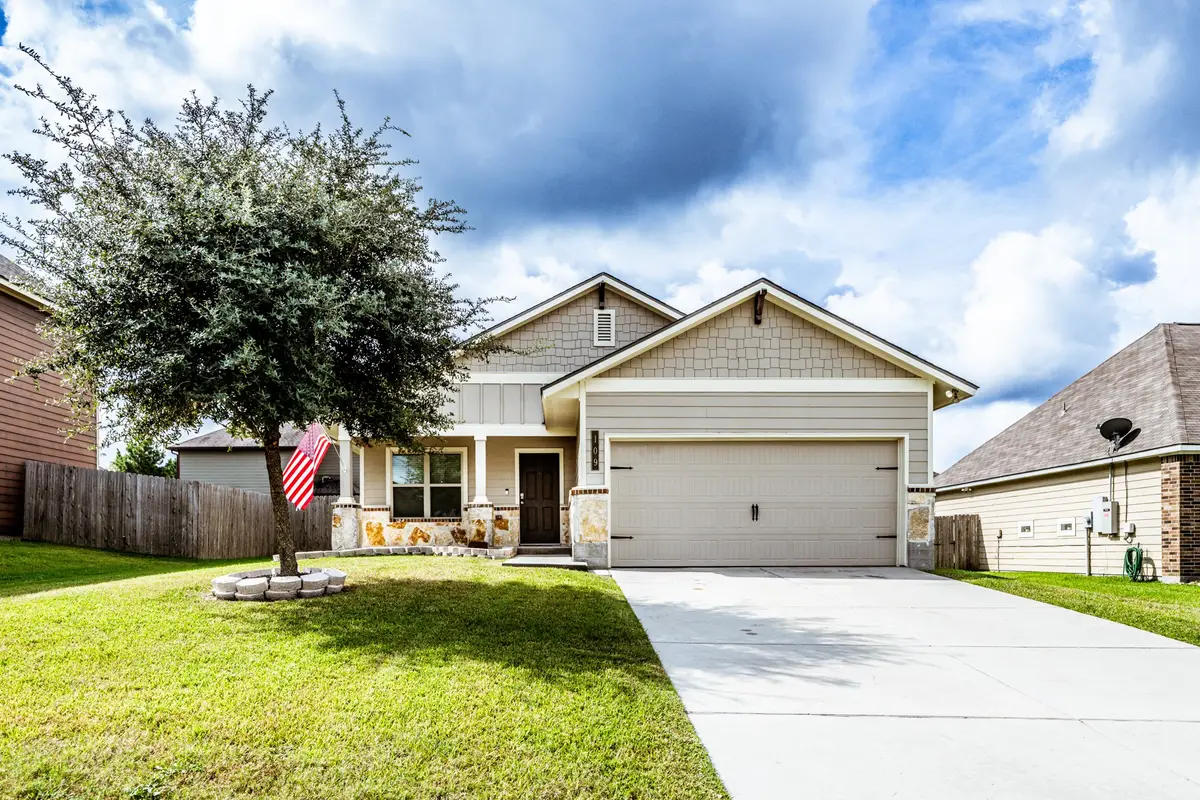 109 Red Deer Way, Huntsville, TX 77320 - Image #1