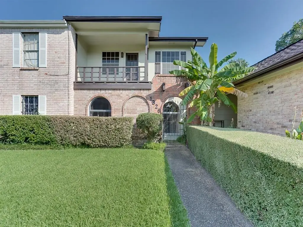 1326 Town Circle Circle #1, Baytown, TX 77520 - Image #1