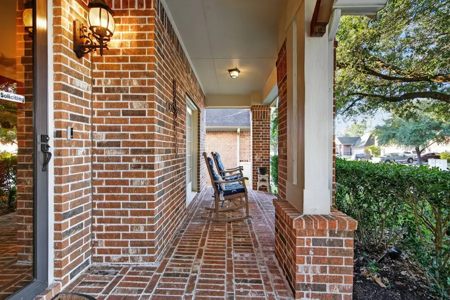 194 Maple Grove Drive, Conroe, TX 77384 - Image #3