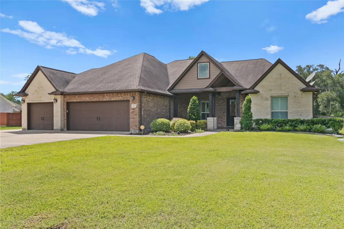 32226 Bayou Bend, Richwood, TX 77515 - #1