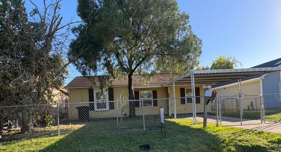 3012 Melbourne Street, Houston, TX 77026 - Image #2