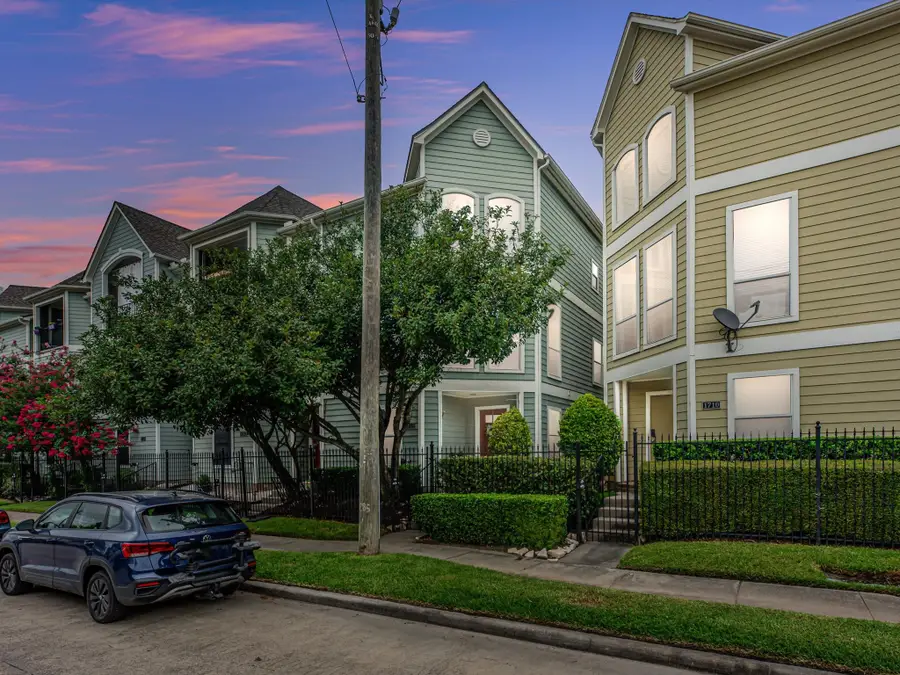 1712 Bevis Street, Houston, TX 77008 - #2