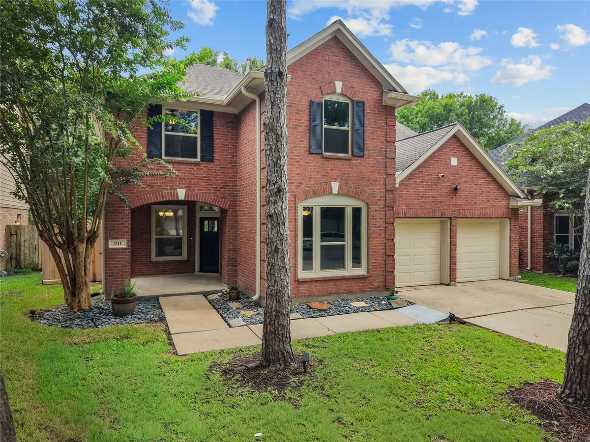 2111 Village Dale Avenue, Houston, TX 77059 - #1