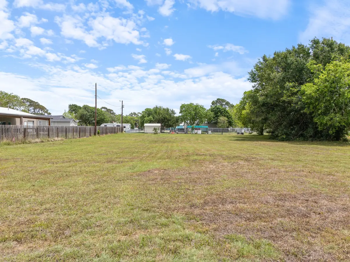 1714 Ruthven Street, Palacios, TX 77465 - #1