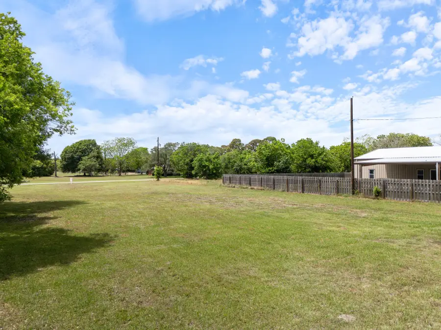 1714 Ruthven Street, Palacios, TX 77465 - #2