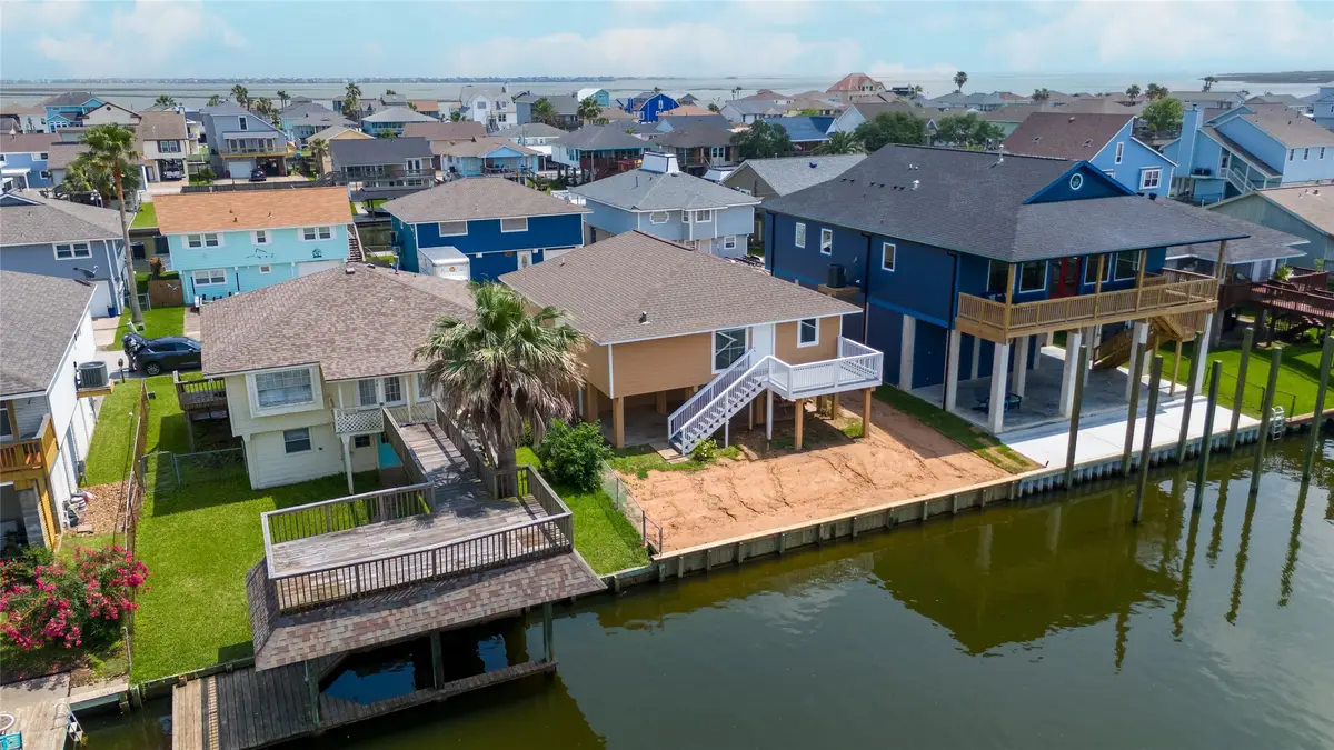 901 Bonita Street, Bayou Vista, TX 77563 - Image #1