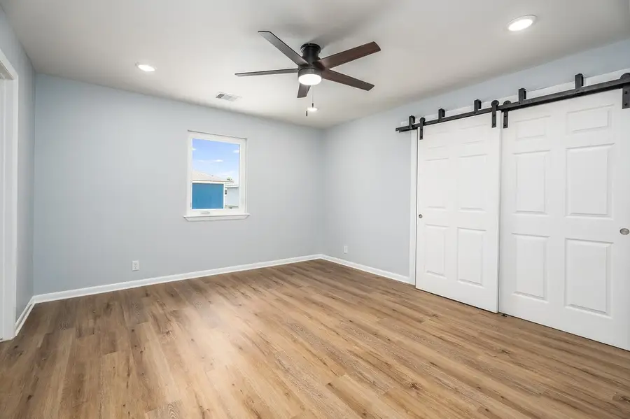 901 Bonita Street, Bayou Vista, TX 77563 - Image #3