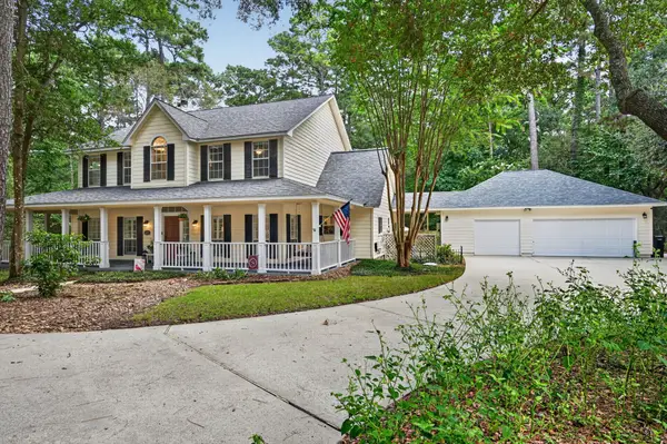2302 Hollowbrook Lane, Conroe, TX 77384