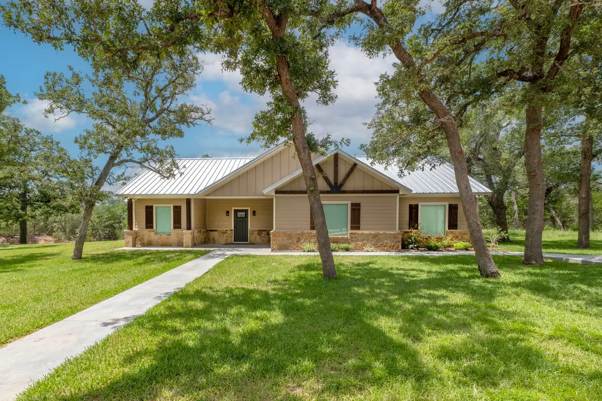 1108 County Road 152, Hallettsville, TX 77964 - #1