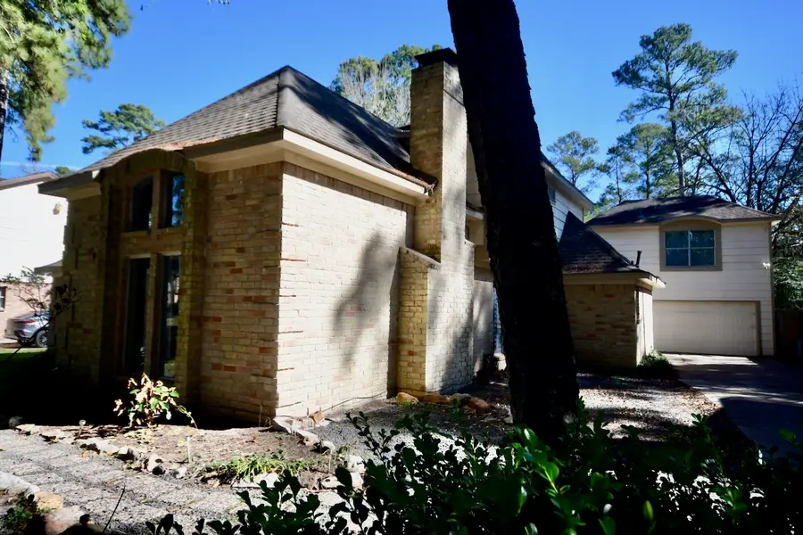 2706 Woodland Grove Drive, Houston, TX 77339 - Image #2