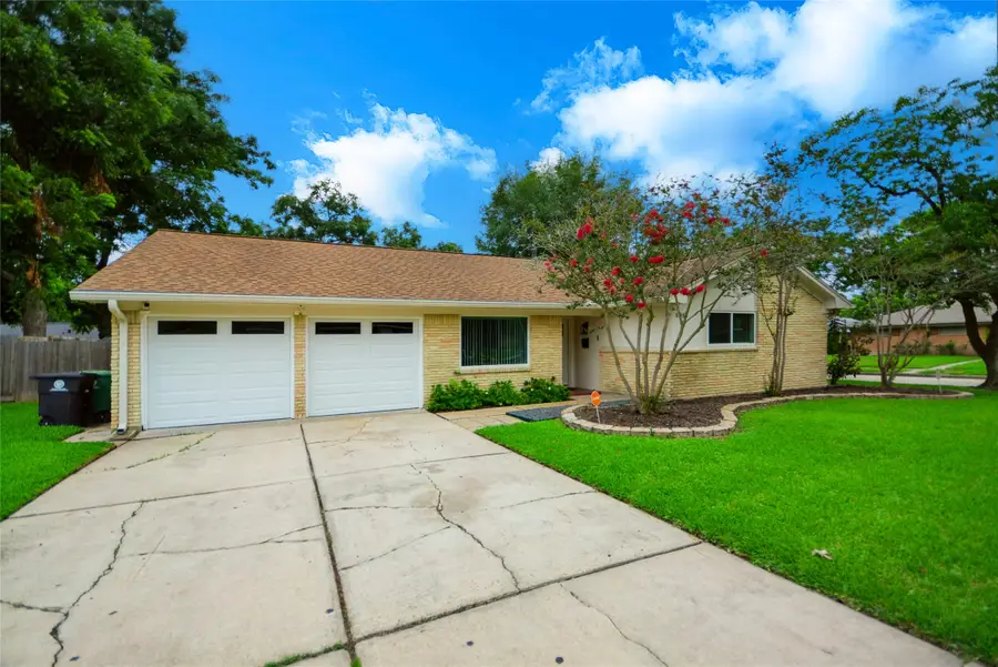 5502 Effingham Drive, Houston, TX 77035 - #2