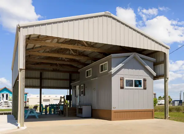 2423 Gulfview Drive, Sargent, TX 77414