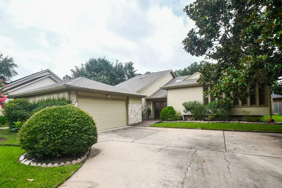 1619 Overland Pass, Sugar Land, TX 77478 - #2