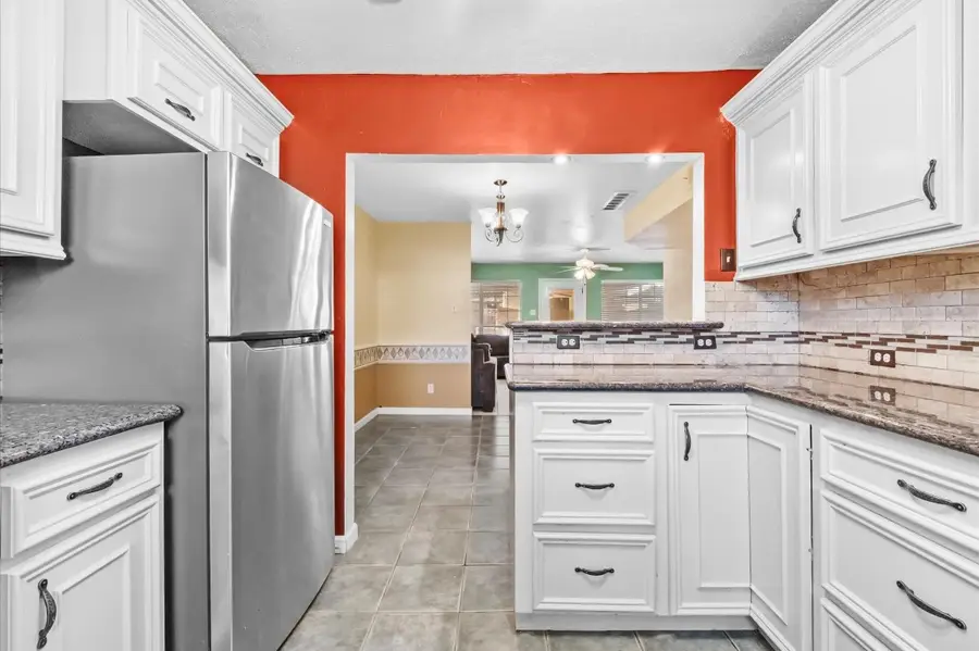 1025 Willow Oaks Circle, Pasadena, TX 77506 - #3