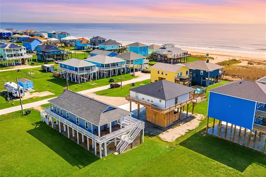 847 S Tinkle Lane, Crystal Beach, TX 77650 - #2