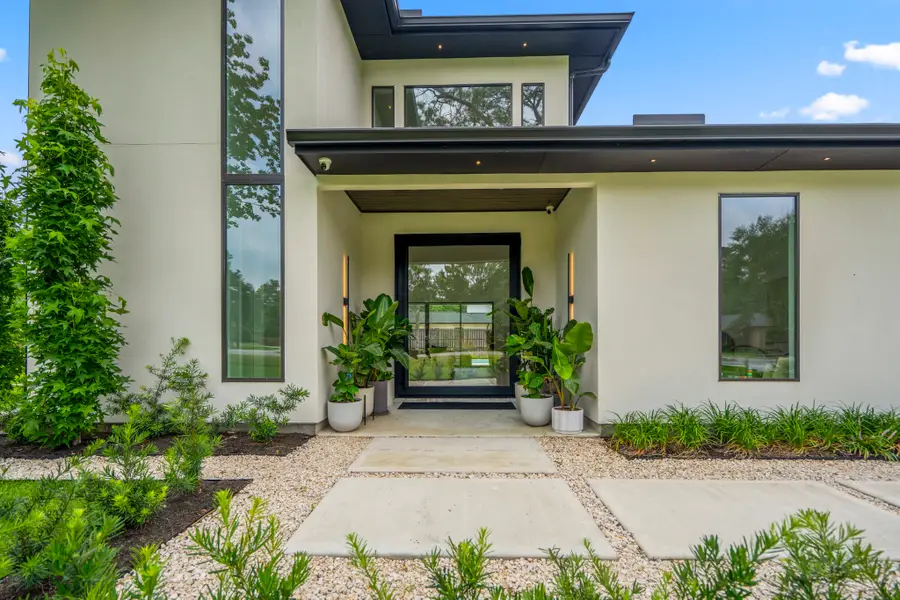 11736 Canyon Court, Conroe, TX 77385 - Image #2