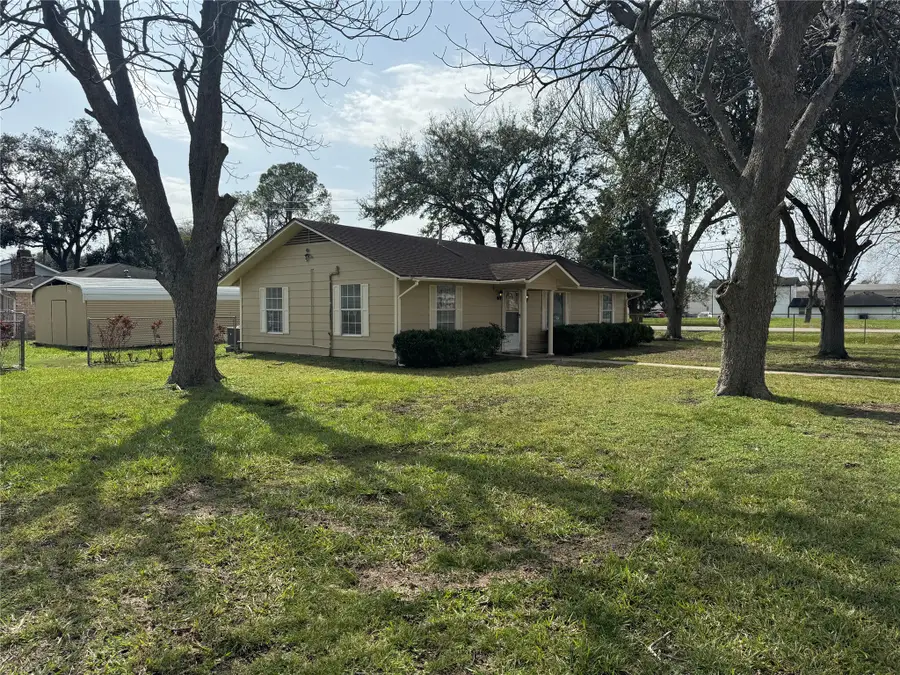 5702 Pine Avenue, Pasadena, TX 77503 - #3