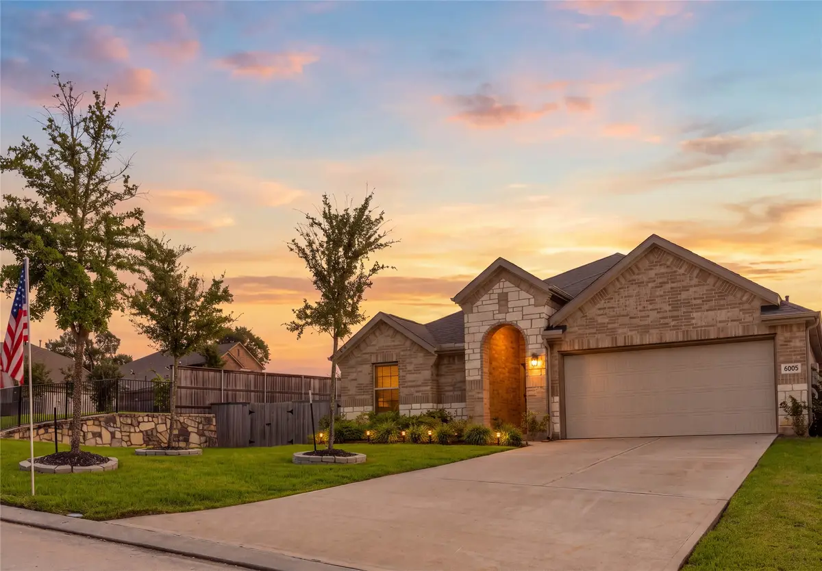 6005 Heritage Creek Lane, Conroe, TX 77304 - #1