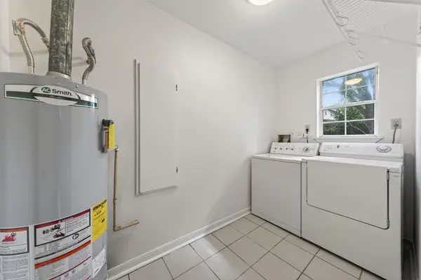 418 Texas Street, Tomball, TX 77375