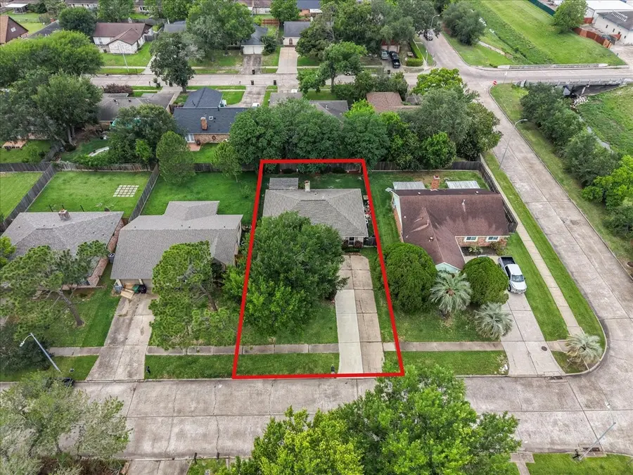 883 Silverpines Road, Houston, TX 77062 - #3