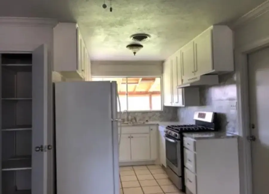 3415 Bowling Lane, Orange, TX 77630 - Image #3