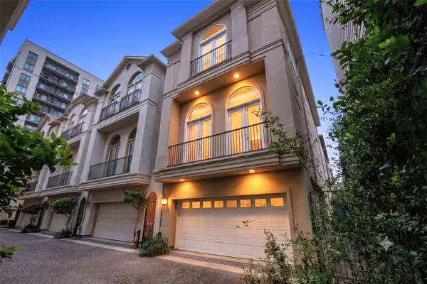 119 Dennis Street, Houston, TX 77006