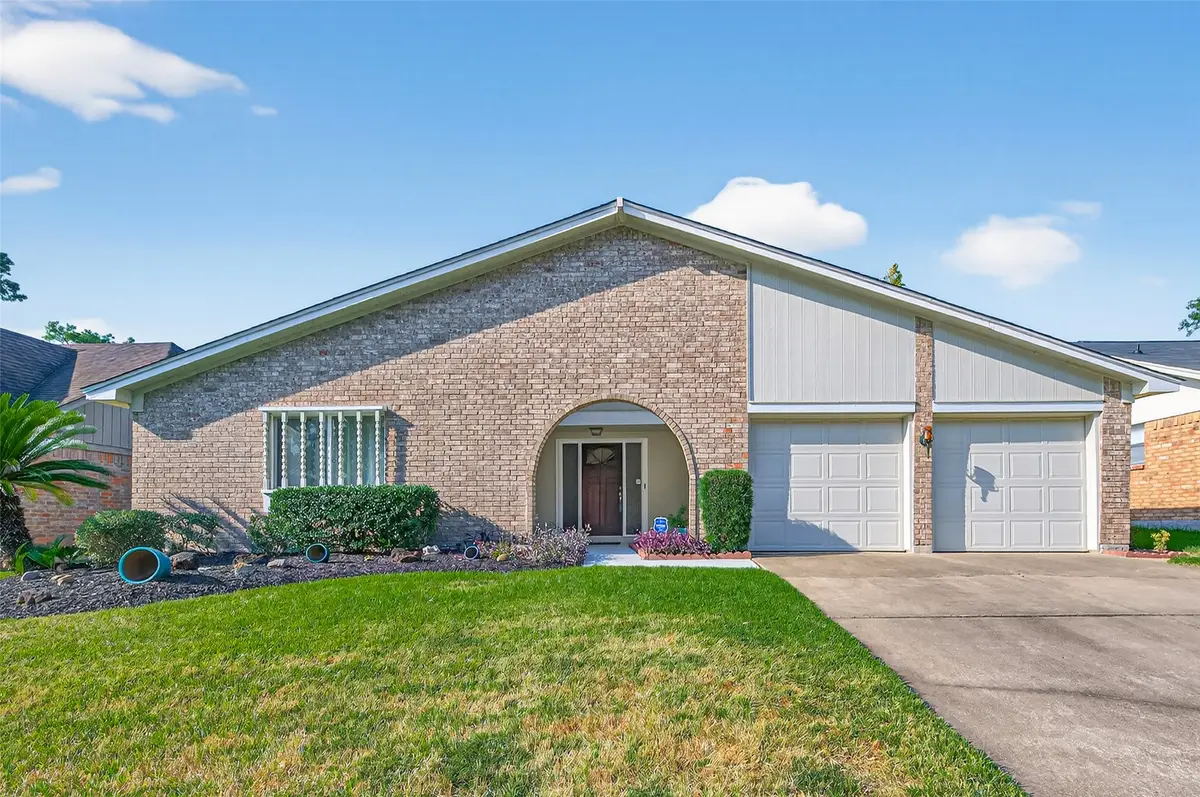 6230 Sunnygate Drive, Spring, TX 77373 - Image #1