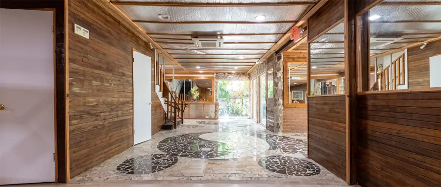 5 Briar Dale Court, Houston, TX 77027 - #3