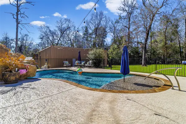 431 Ridgewood Drive, Shepherd, TX 77371