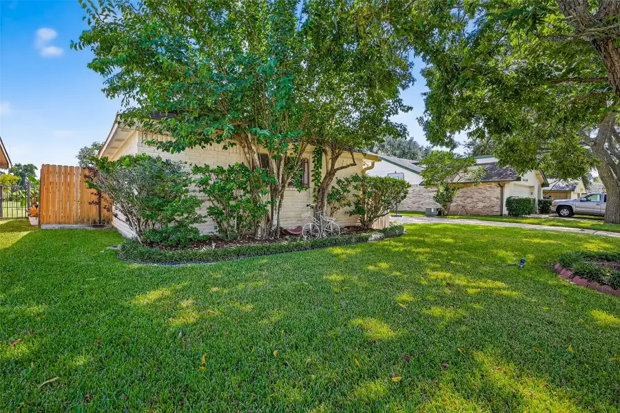 3415 W Creek Club Drive, Missouri City, TX 77459 - #3
