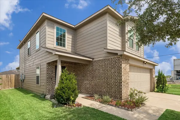 14119 Mystic Shores Lane, Houston, TX 77048