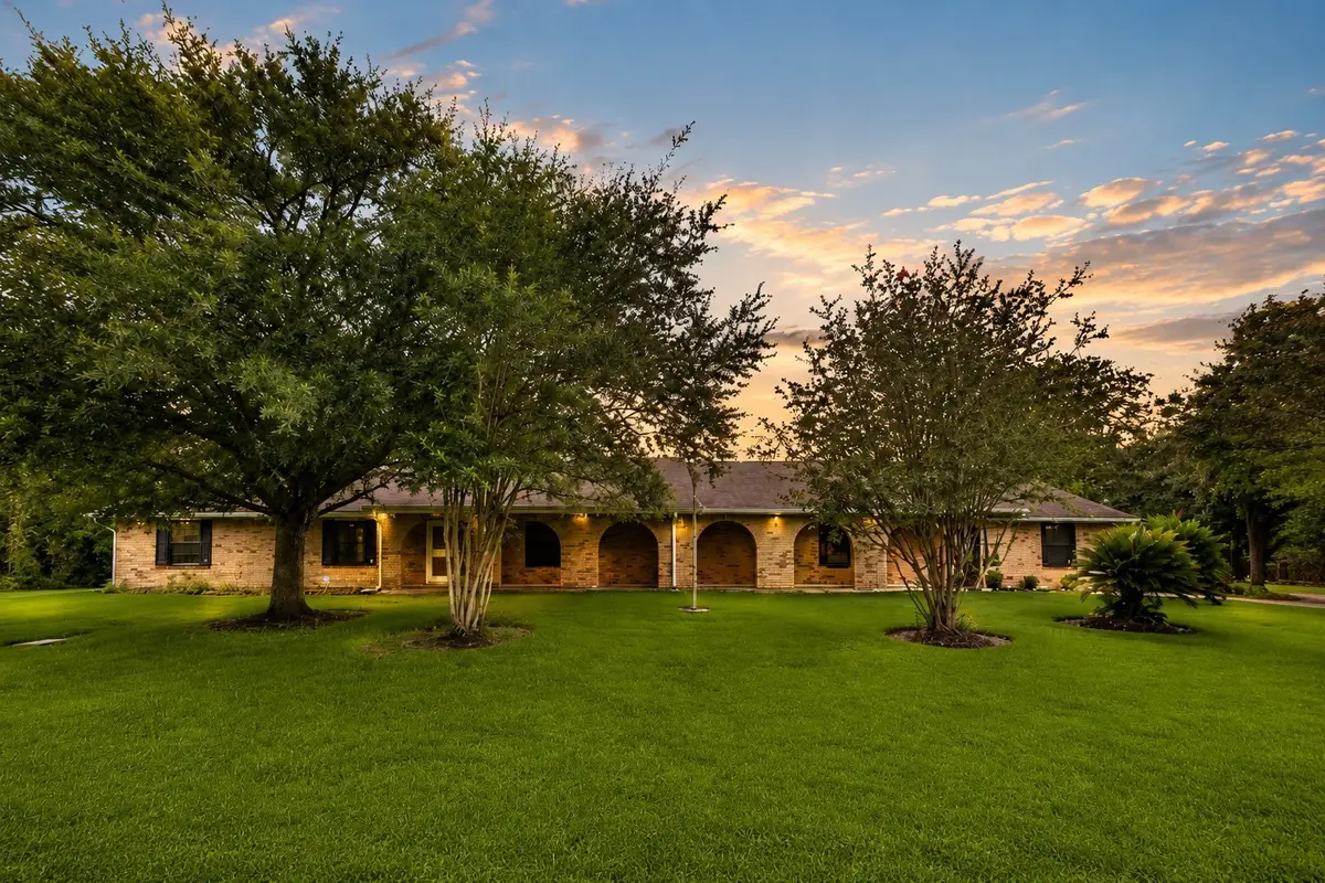 327 Maple Drive, Hitchcock, TX 77563 - #1
