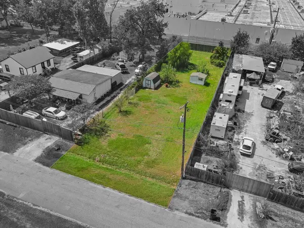 15805 Muskegon Street, Houston, TX 77032