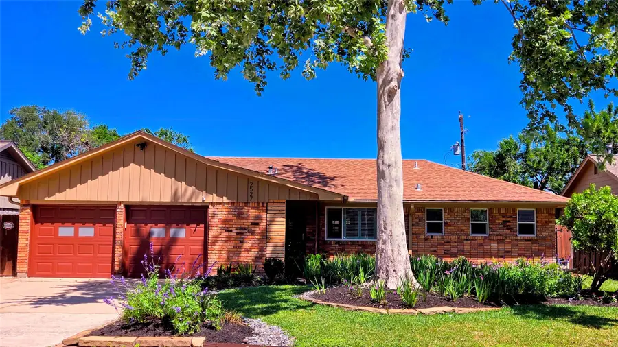 2527 Willowby Drive, Houston, TX 77008 - #2