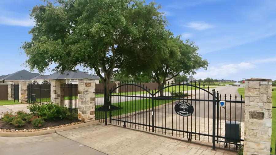 7419 Lake Ivie, Needville, TX 77461 - #2