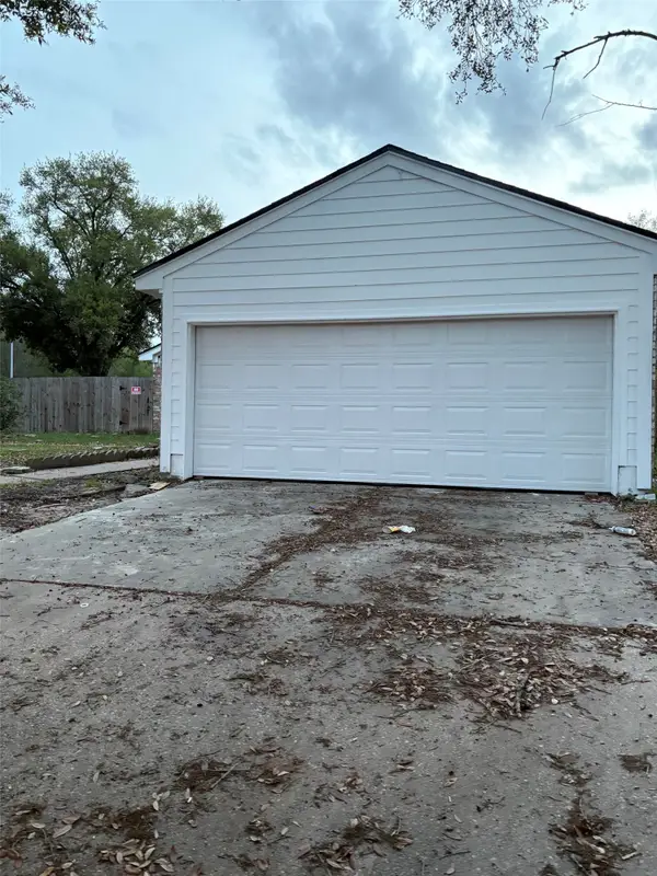 10203 Heather Hill Drive, Houston, TX 77086