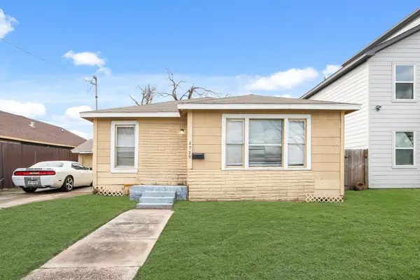 2729 Jones Street, Houston, TX 77026