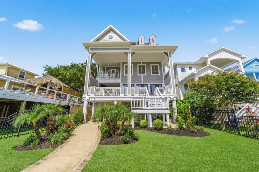 511 Bay Avenue, Kemah, TX 77565 - #3
