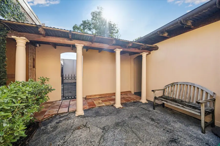 1912 Taft Street, Houston, TX 77006 - Image #3