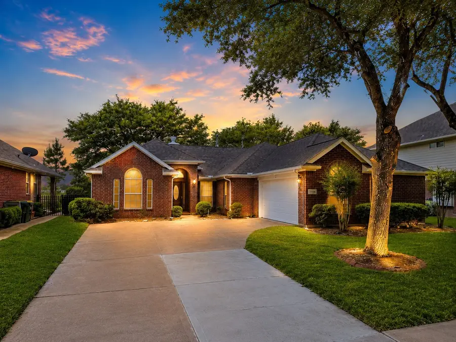4018 Crystal Lake Circle N, Pearland, TX 77584 - #2