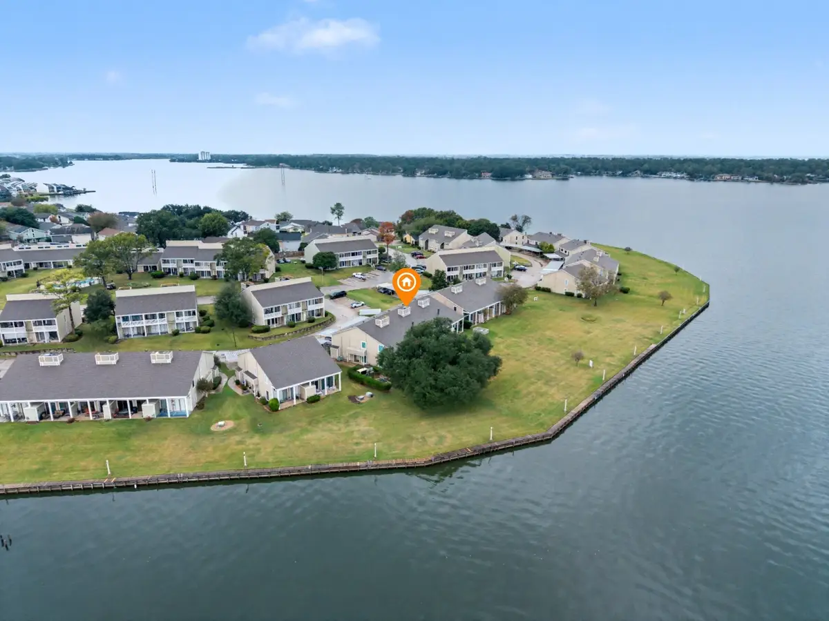 75 April Point Drive S, Montgomery, TX 77356 - #1